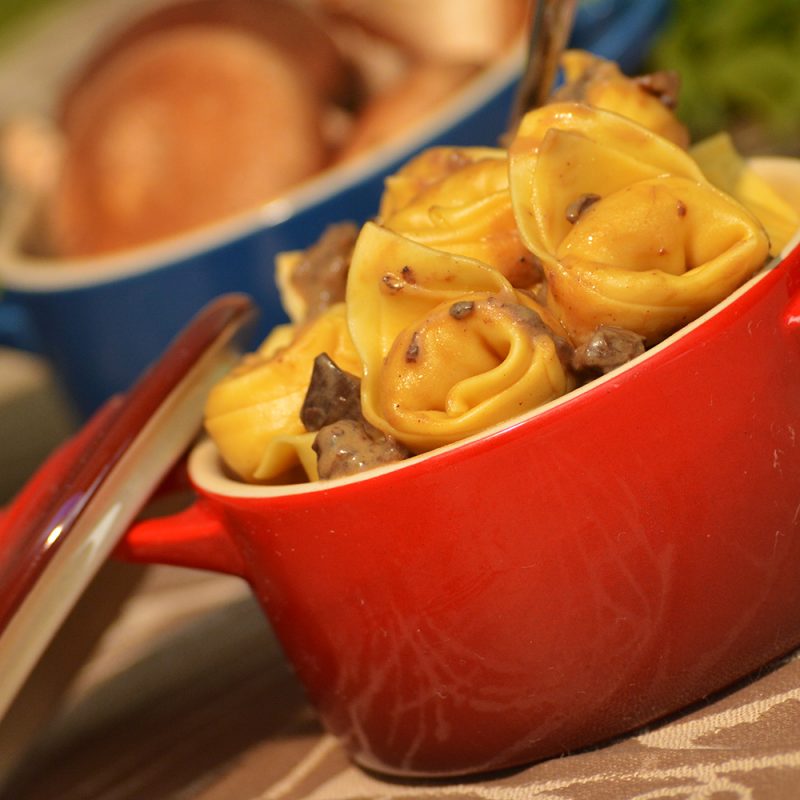 Cappelletti de Carne artesanal, feito com ingredientes de primeira linha.