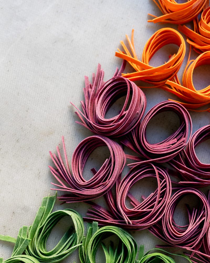Fettuccine Tricolor Presente Tubo 500g